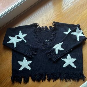 Boho Cozy Navy Sweater ⭐️